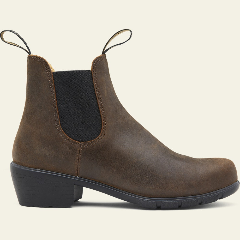 BLUNDSTONE 1673 Heeled Boot
