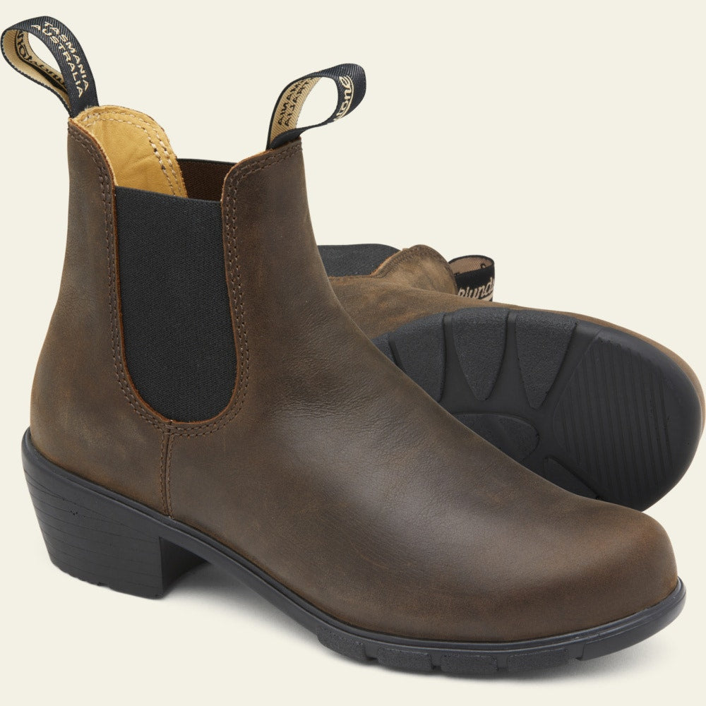 BLUNDSTONE 1673 Heeled Boot
