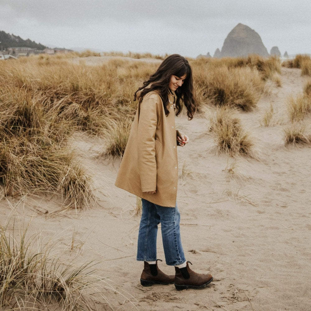 BLUNDSTONE 1673 Heeled Boot