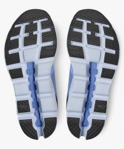 On Women's Cloudstratus